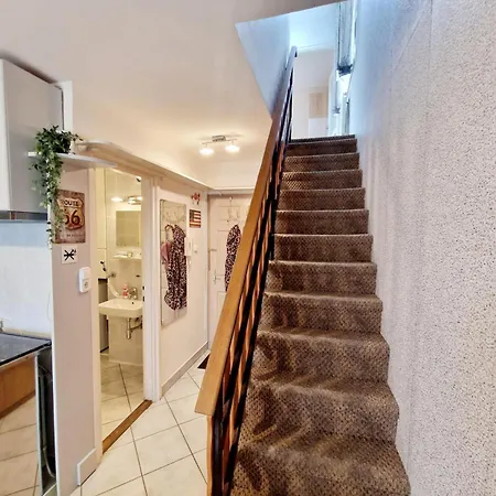 Apartment Rozsa Lak *